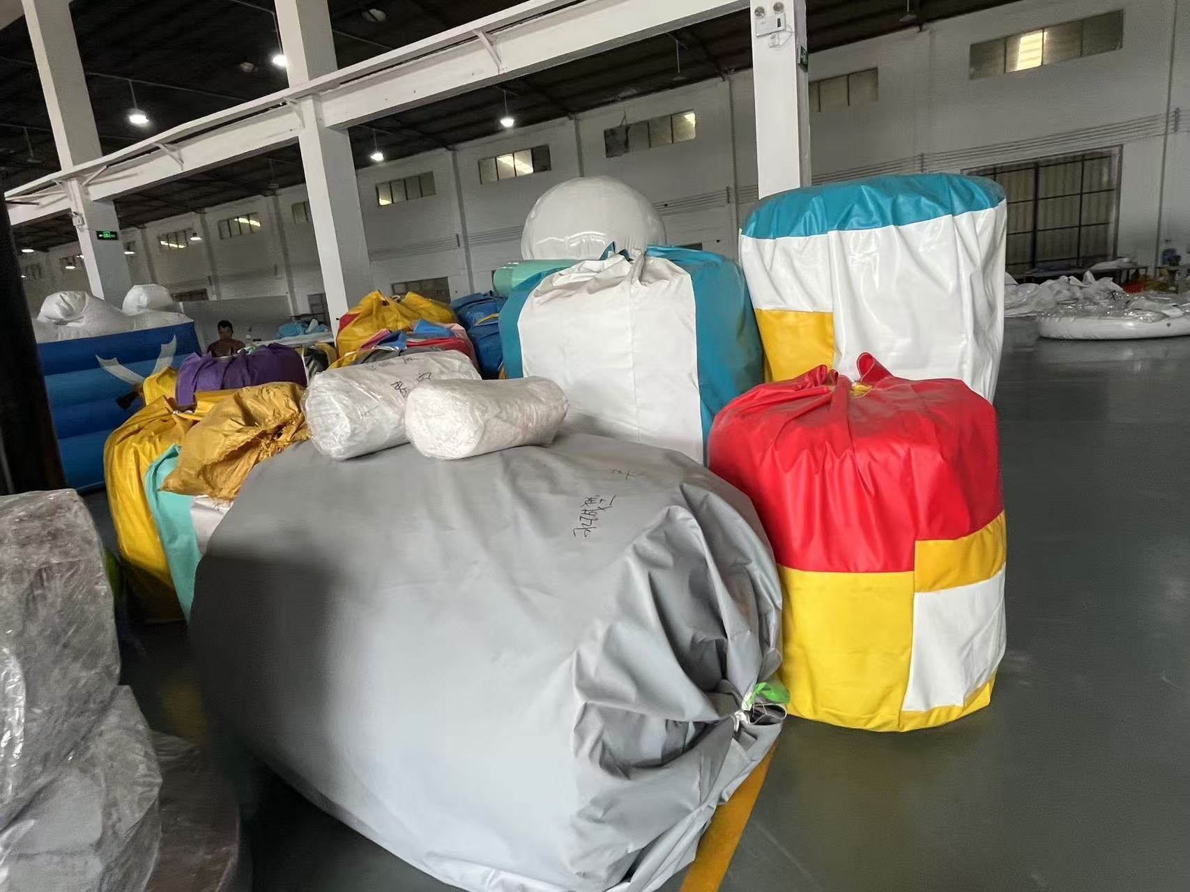 Guangzhou Kule Amusement Equipment Co.,Ltd fabrika üretim hattı