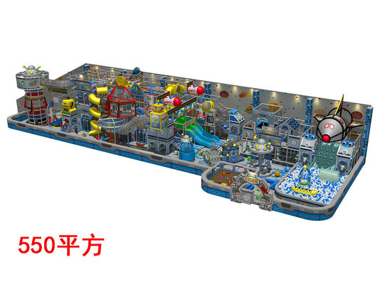 Yumuşak alan temalı oyun alanı Çocuklar için büyük kapalı oyun alanı