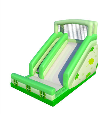 Slide Berwarna Hijau Dan Putih Untuk Menikmati Dan Mempertahankan Keselamatan Pada Anak-Anak Bermain