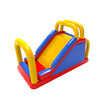 Slide Inflatable Kuning Biru Dan Merah Stabil Dan Visually Menarik Dengan Genggam Keamanan
