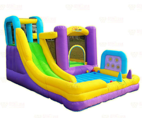 Polyester Oxford Inflatable Ungu Kuning Biru Slide Dengan Toss Play